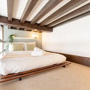 Centre - Studio Ideally Located ! 2 Pers Appartement
