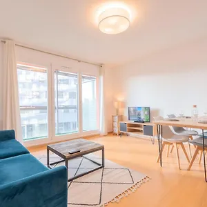 Spacious With Parking And Balcony! Appartement