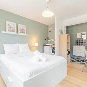Vieux - Joli Studio Fonctionnel ! Appartement